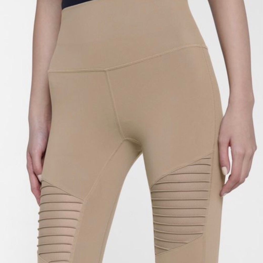 ALO YOGA moto leggings